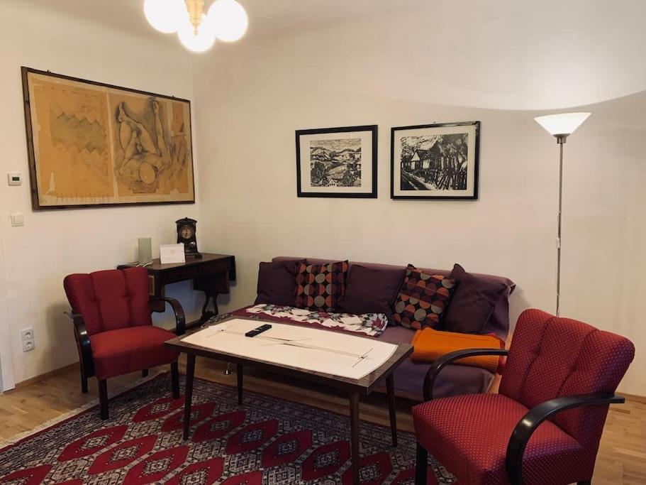 Strebersdorf Ferienhaus Mit Garten In Thermennaehe מראה חיצוני תמונה